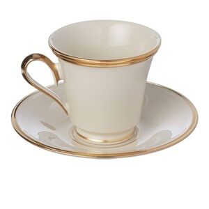 20 piece Lennox Eternal cup and saucer set